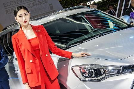 Girls auf der Shanghai Auto Show 2017