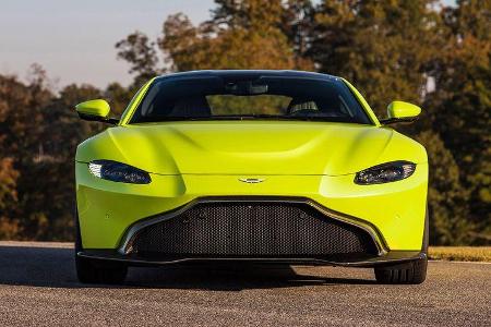 Aston Martin Vantage V8.