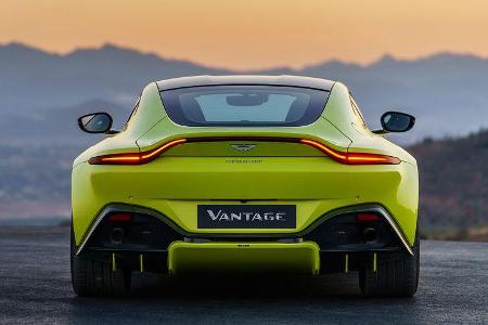 Aston Martin Vantage V8.
