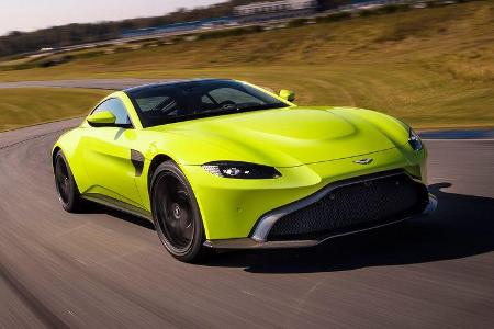 Aston Martin Vantage V8.