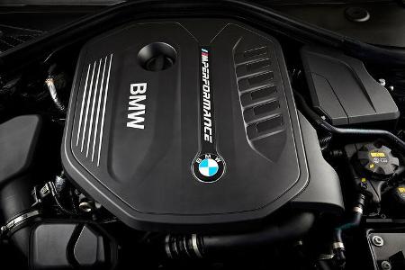BMW M240i Coupe