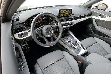 Audi S4 3.0 TFSI Quattro, Cockpit