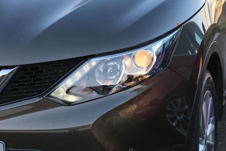 Nissan Qashqai 1.2 DIG-T, Frontscheinwerfer