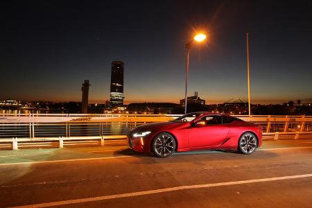 Lexus LC 500h, Seitenansicht