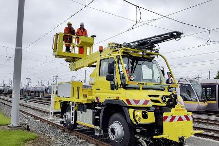 Unimog Baureihe 405 (U 300 bis U 500)