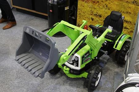 Autos zum Selberfahren auf der Spielwarenmesse 2017
