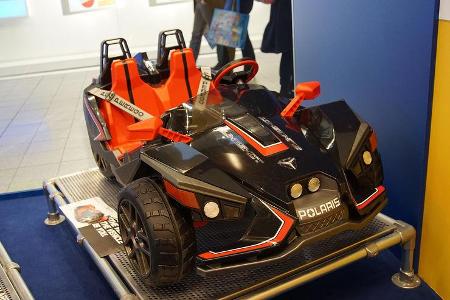 Autos zum Selberfahren auf der Spielwarenmesse 2017