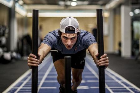 Carlos Sainz - Fitness-Training - Formel 1 - 2017