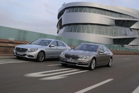 BMW 740Le iPerformance, Mercedes S 500 e, Seitenansicht BMW 740Le iPerformance, Mercedes S 500 e, Seitenansicht