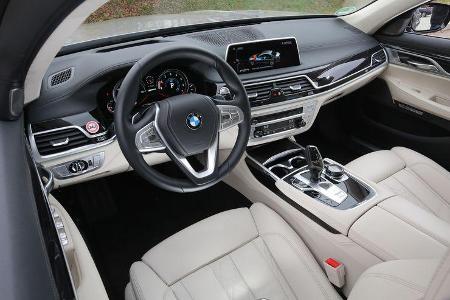 BMW 740Le iPerformance, Cockpit