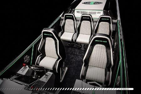 Cigarette Racing Team 50' Marauder AMG Rennboot
