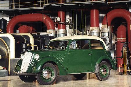 1935: Opel Olympia Cabriolet-Limousine.