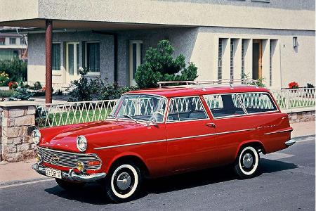 1960: Opel Rekord P2 Caravan, 1960-1963.