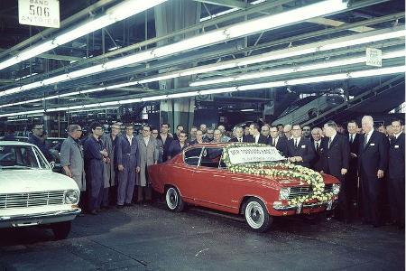 1966: Der einmillionste Opel Kadett läuft am 11.10.1966 im Werk Bochum vom Band.