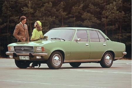 1972: Opel Rekord D Luxus, 1972-1977.