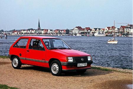 1982: Opel Corsa A Luxus.