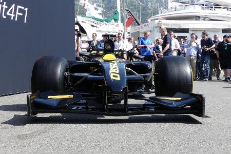 Pirelli F1-Showcar - 2017er Reifen - GP Monaco 2016