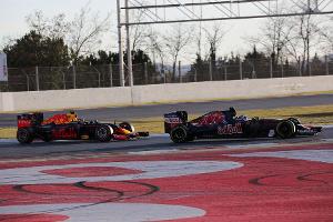 Verstappen &amp; Kvyat - Red Bull &amp; Toro Rosso - Formel 1-Test - Barcelona - 3. Mrz 2016