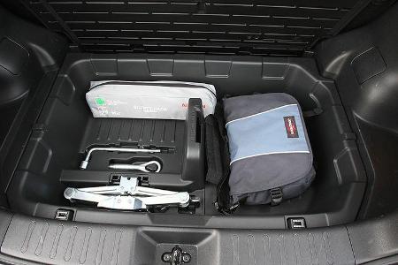 1210, Nissan Juke 1.6 DIG, Laderaum