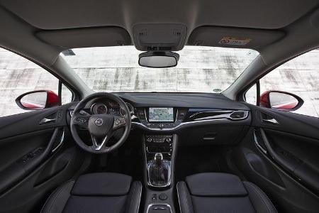 Opel Astra 2015