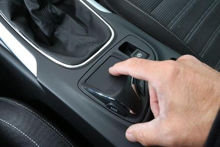 Opel Insignia 2.0 CDTi, Bedienelemente