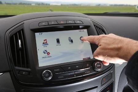 Opel Insignia 2.0 CDTi, Monitor, Touchpad