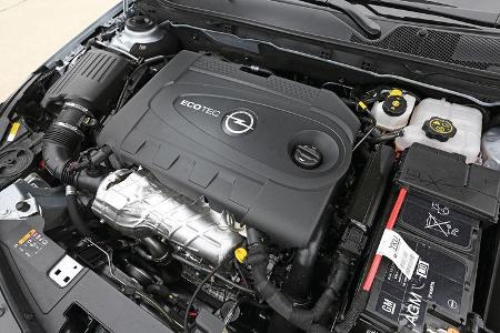 Opel Insignia 2.0 CDTi, Motor