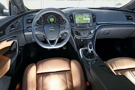 Opel Insignia Country Tourer, Cockpit