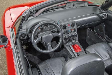 Mazda MX-5 1.6/1.8 Typ NA, Cockpit