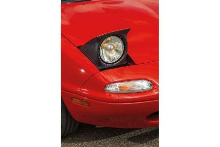 Mazda MX-5 1.6/1.8 Typ NA, Klappscheinwerfer