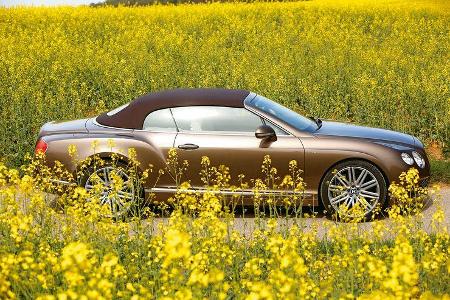 Bentley Continental GT Speed W12 Convertible, Seitenansicht, Verdeck öffnet