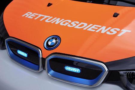 RETTMobil 2016, Einsatzfahrzeuge, Notarzt, Rettungsdienst, BMW i3,