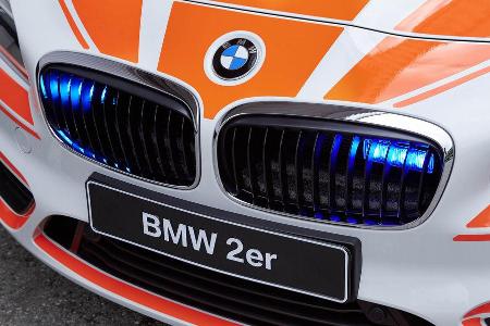 RETTMobil 2016, Einsatzfahrzeuge, Notarzt, Rettungsdienst, BMW 220d Active Tourer