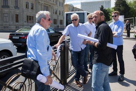 Charlie Whiting & Hermann Tilke - Inspektion - Baku Street Circuit 2016