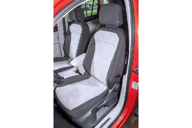 VW Tiguan 2.0 TSI 4Motion, Fahrersitz