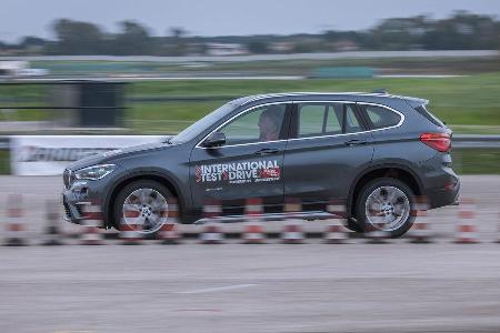 BMW X1 xDrive 20i xLine, Seitenansicht