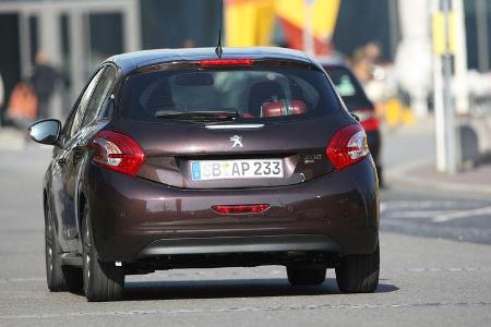 Peugeot 208 e-Hdi 115, Heck