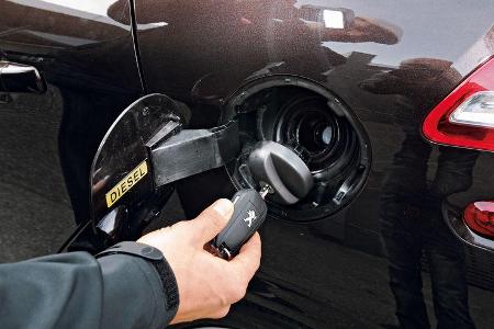 Peugeot 208 e-Hdi 115, Tankverschluss