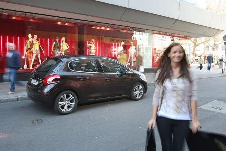 Peugeot 208 e-Hdi 115, Seitenansicht