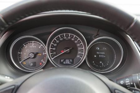 Mazda 6 Kombi Skyactiv-D 175 AWD, Rundinstrumente