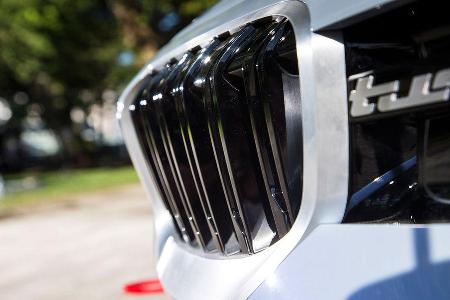 BMW 2002 Hommage Sperrfrist 20.5.2016 19.00 Uhr