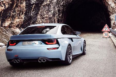 BMW 2002 Hommage Sperrfrist 20.5.2016 19.00 Uhr