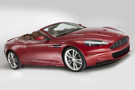 Unter der langen Motorhaube schlägt ein V12-Herz mit 5,9 Litern Hubraum.