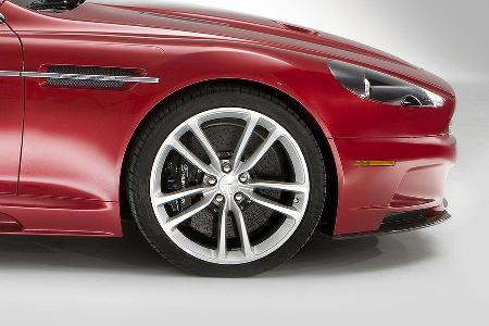 Der DBS Volante rollt auf 20-Zöllern, die mit speziell angefertigten Pirelli-Reifen bestückt sind.