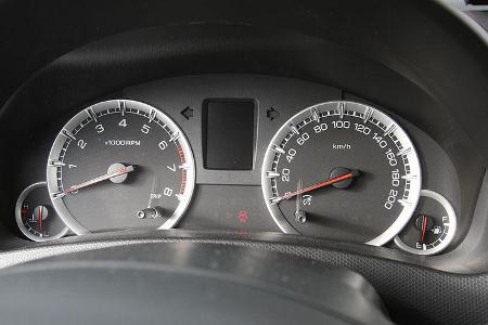 Suzuki Swift Schalttafeleinsatz
