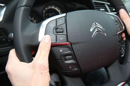 Citroen C4, Lenkrad