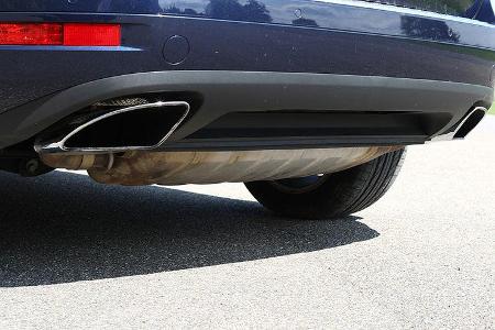 VW Touareg Hybrid Auspuffrohre