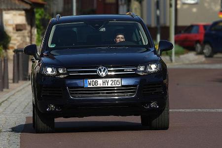 VW Touareg Hybrid Front