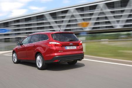 Ford Focus 1.6 Ecoboost Turnier Titan, Rückansicht, Heck