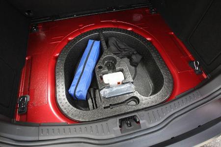 Ford Focus 1.6 Ecoboost Turnier Titan, Detail, Stauraum
